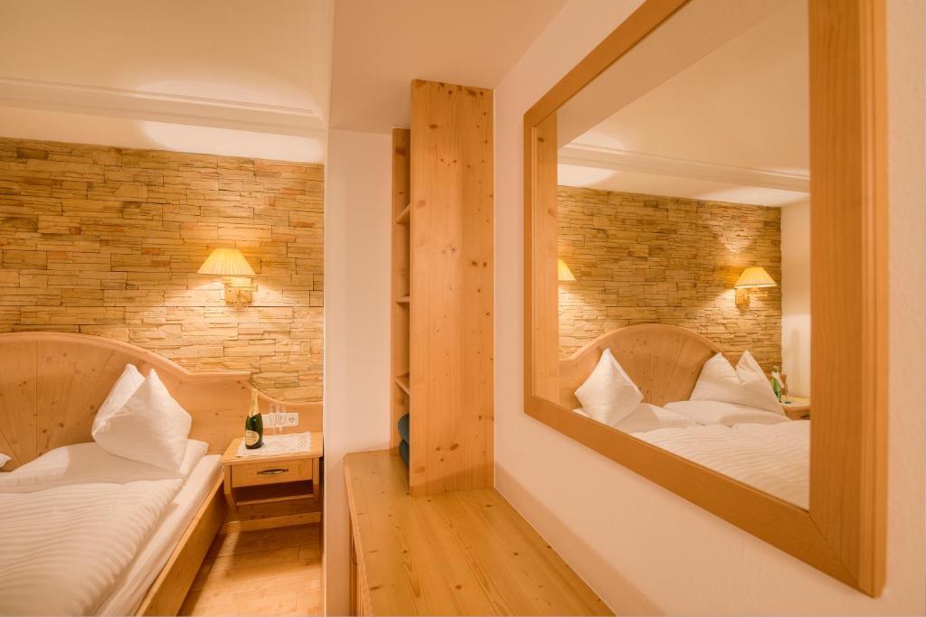 Jaegerwirt Hotell Kitzbühel Rum bild